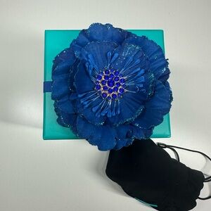 Tieks flower with box and bag - never used